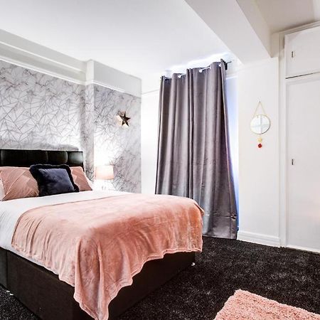 Hyde Park Apartment 2 Bedroom London Eksteriør billede