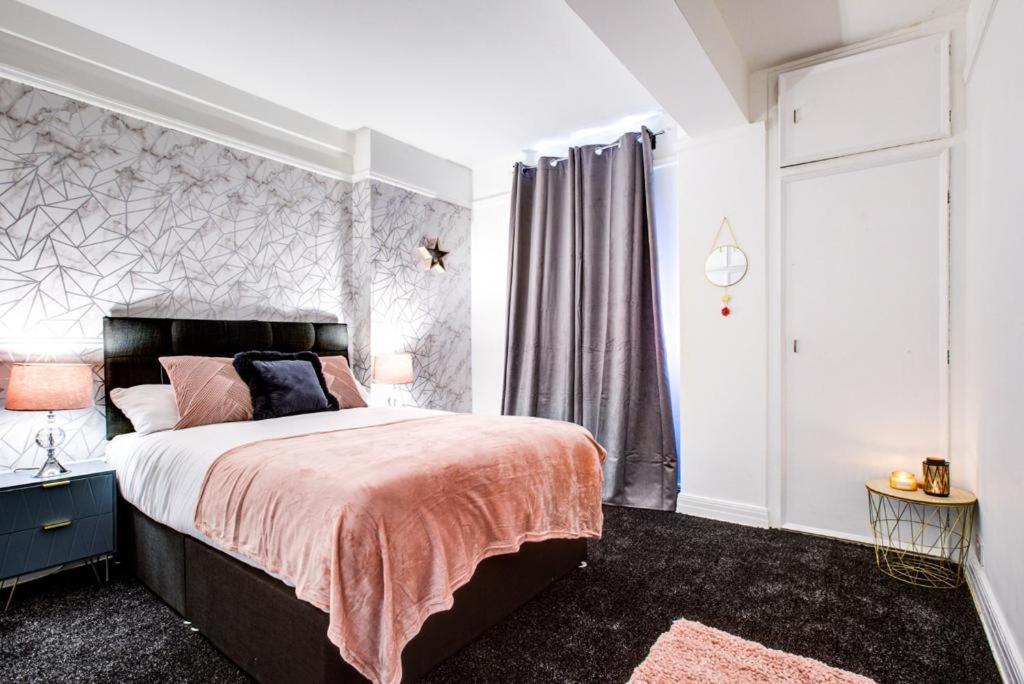 Hyde Park Apartment 2 Bedroom London Eksteriør billede